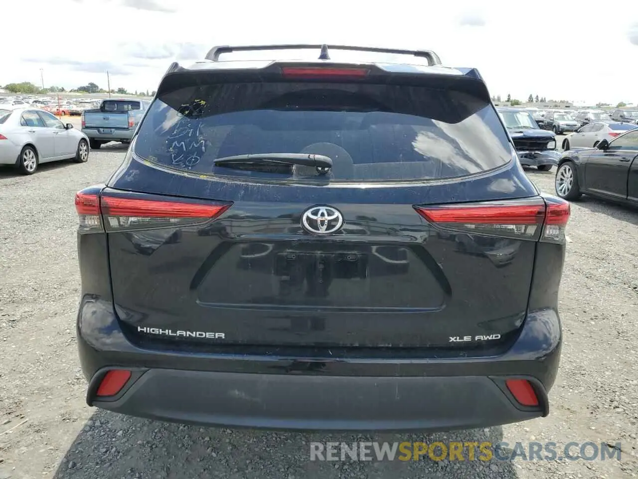6 Photograph of a damaged car 5TDHZRBH0NS202972 TOYOTA HIGHLANDER 2022