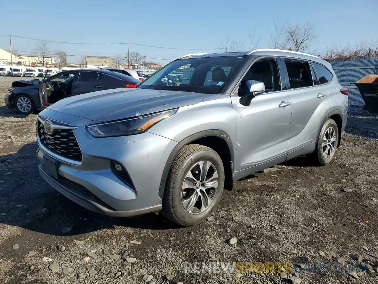1 Photograph of a damaged car 5TDHZRBH1NS195322 TOYOTA HIGHLANDER 2022