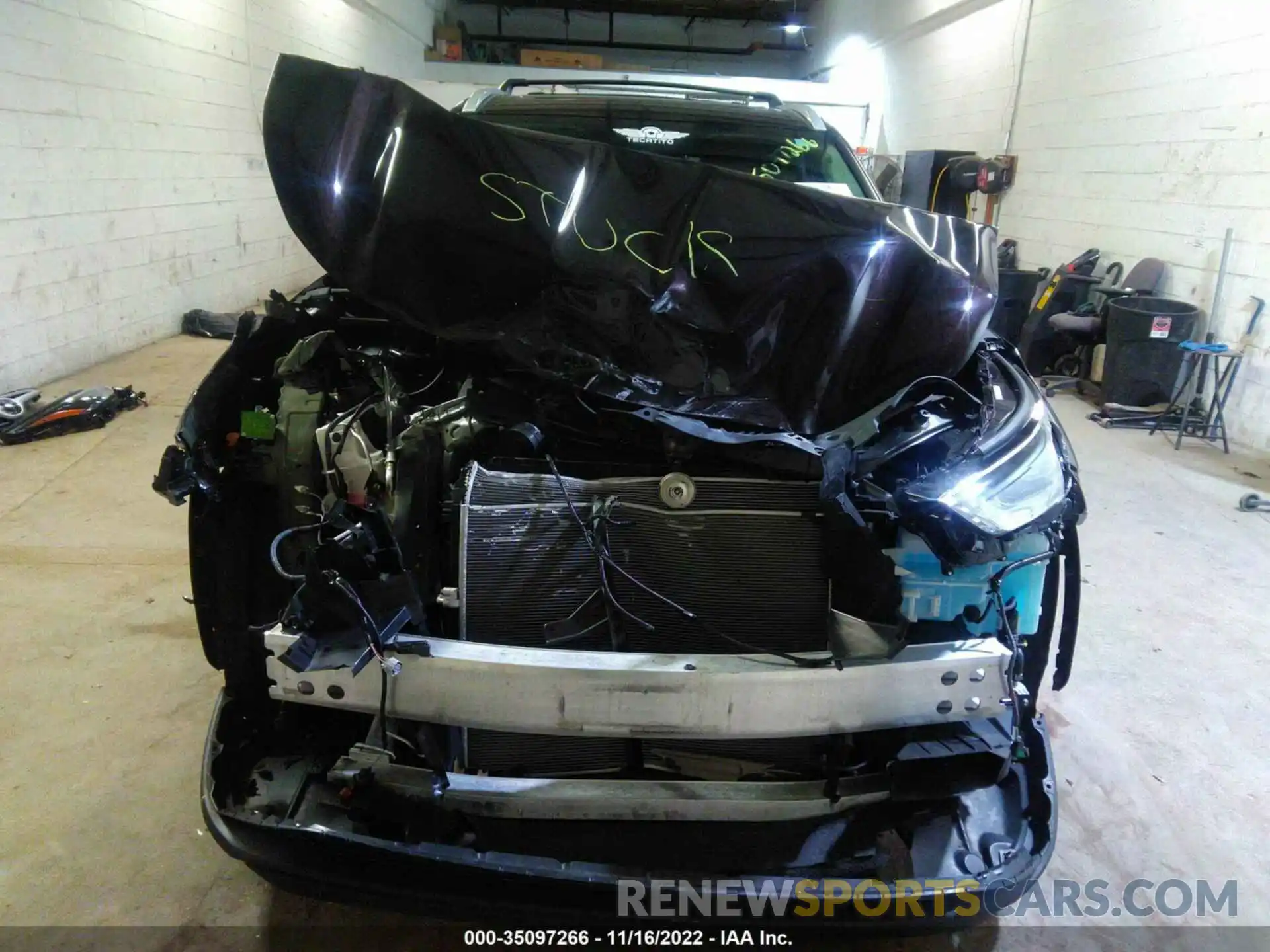 6 Photograph of a damaged car 5TDHZRBH2NS171899 TOYOTA HIGHLANDER 2022