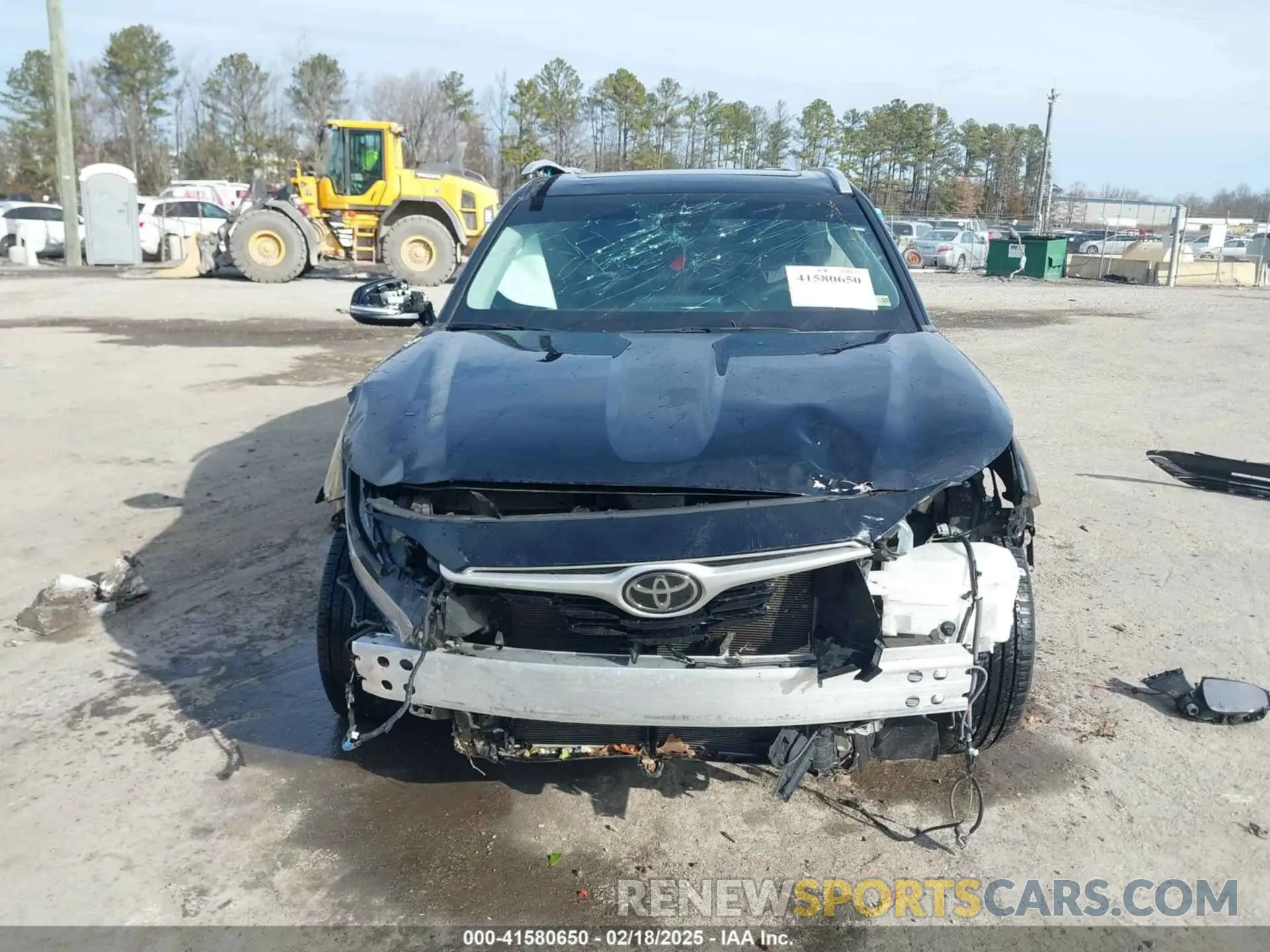 13 Photograph of a damaged car 5TDHZRBH2NS257729 TOYOTA HIGHLANDER 2022