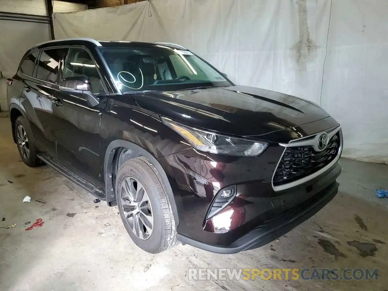 1 Photograph of a damaged car 5TDHZRBH4NS201968 TOYOTA HIGHLANDER 2022