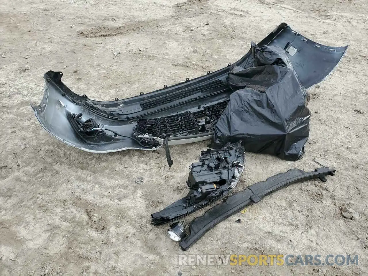 13 Photograph of a damaged car 5TDHZRBH4NS220987 TOYOTA HIGHLANDER 2022