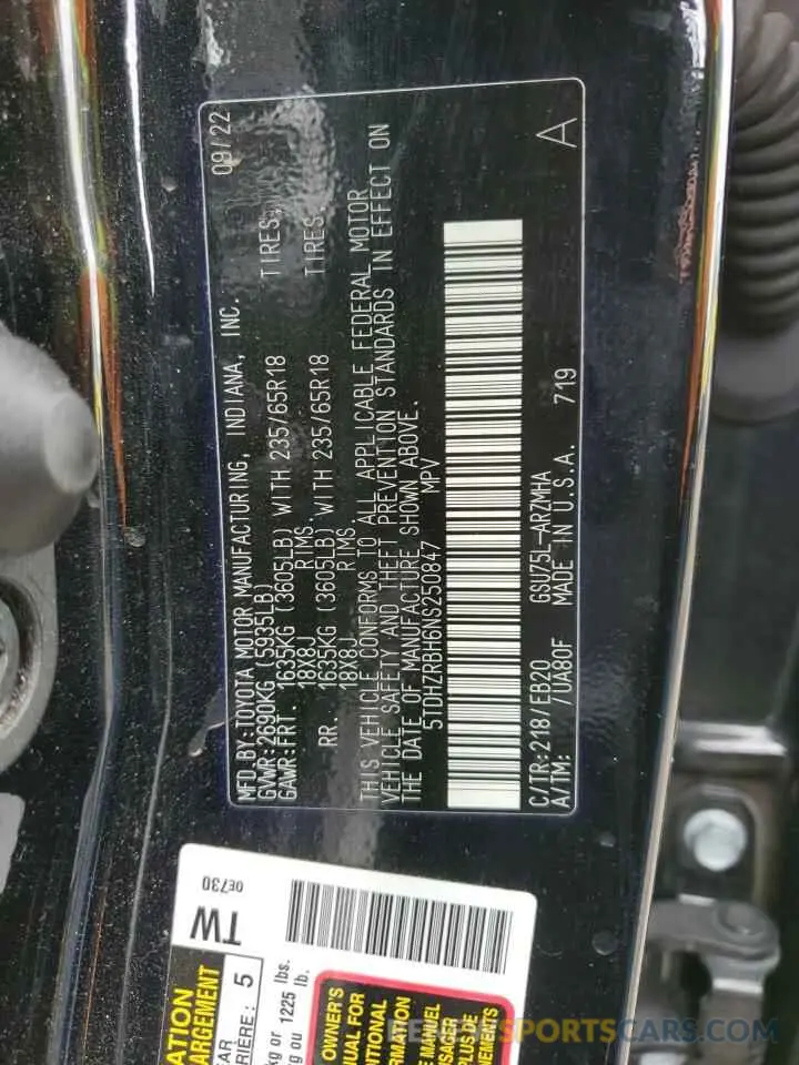 13 Photograph of a damaged car 5TDHZRBH6NS250847 TOYOTA HIGHLANDER 2022