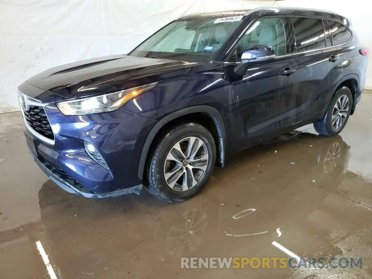 1 Photograph of a damaged car 5TDHZRBH8NS566380 TOYOTA HIGHLANDER 2022