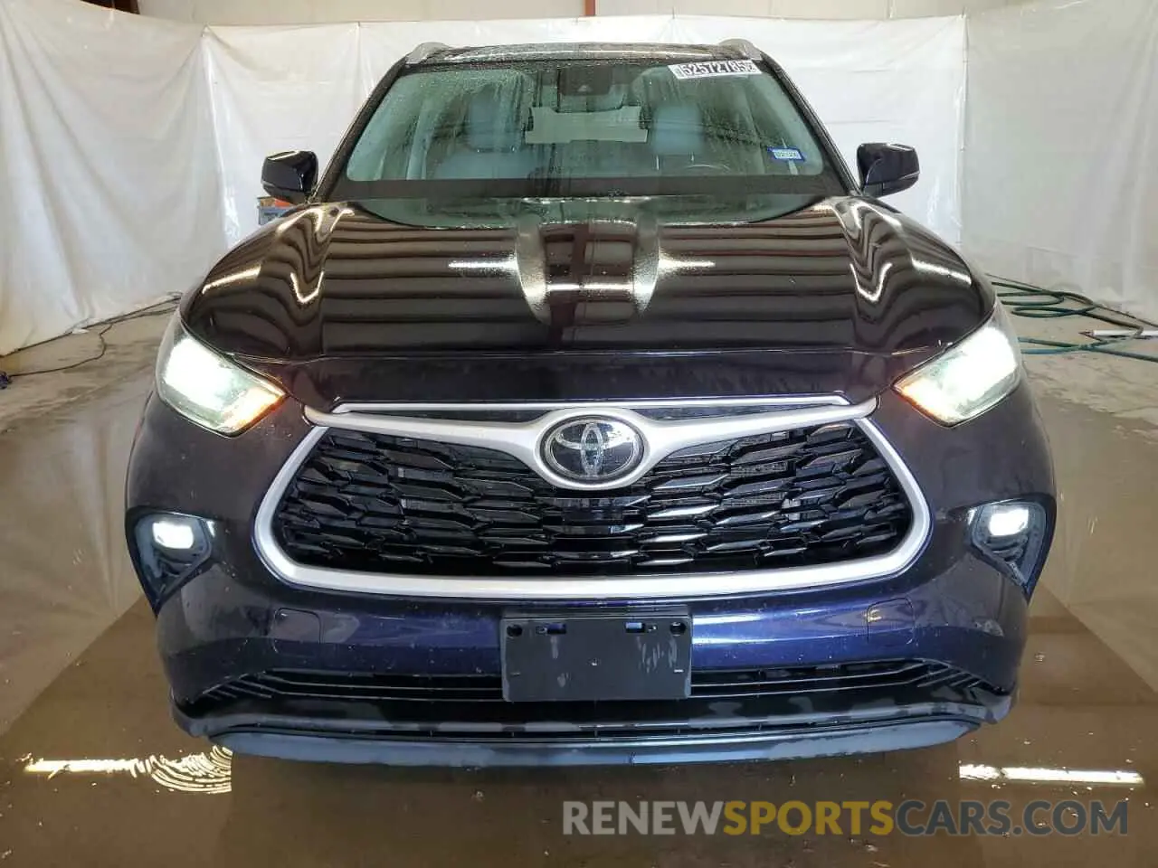 5 Photograph of a damaged car 5TDHZRBH8NS566380 TOYOTA HIGHLANDER 2022