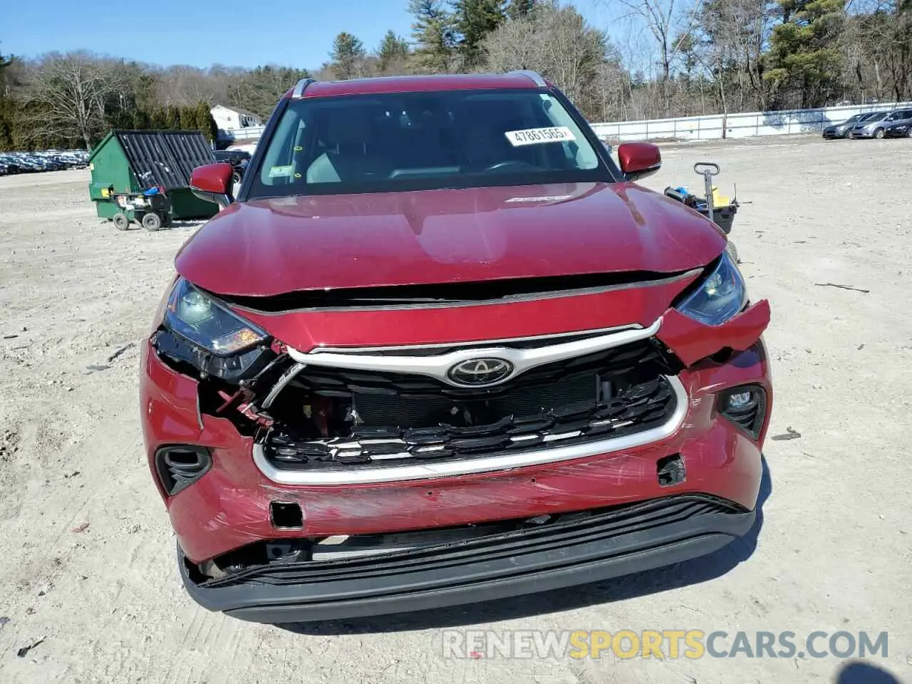 5 Photograph of a damaged car 5TDHZRBH8NS575998 TOYOTA HIGHLANDER 2022