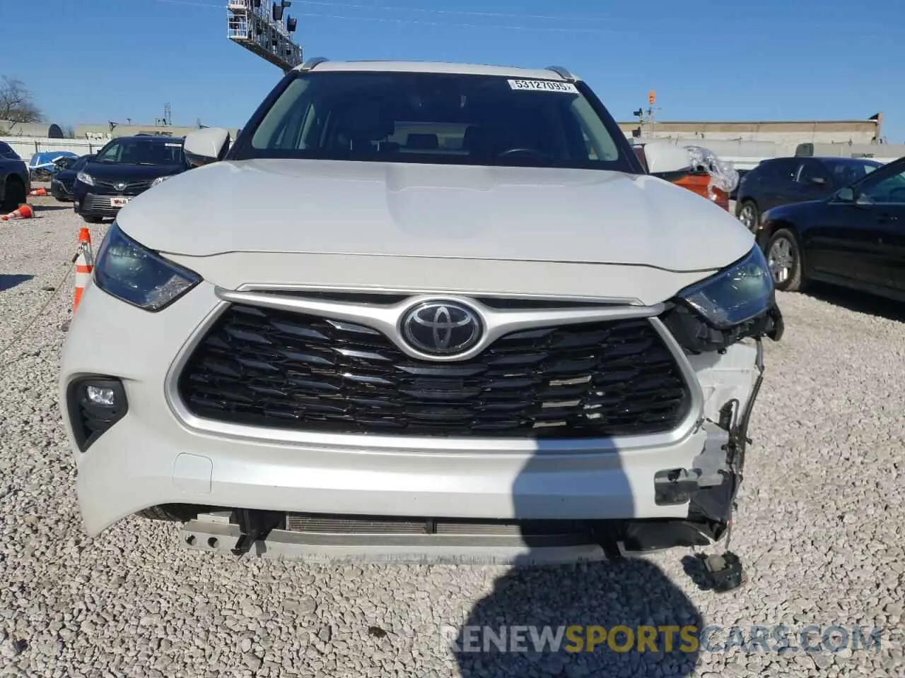 5 Photograph of a damaged car 5TDHZRBH8NS589500 TOYOTA HIGHLANDER 2022