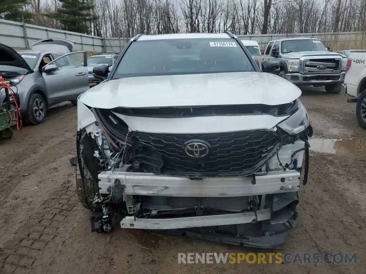 5 Photograph of a damaged car 5TDJZRBH3NS164560 TOYOTA HIGHLANDER 2022