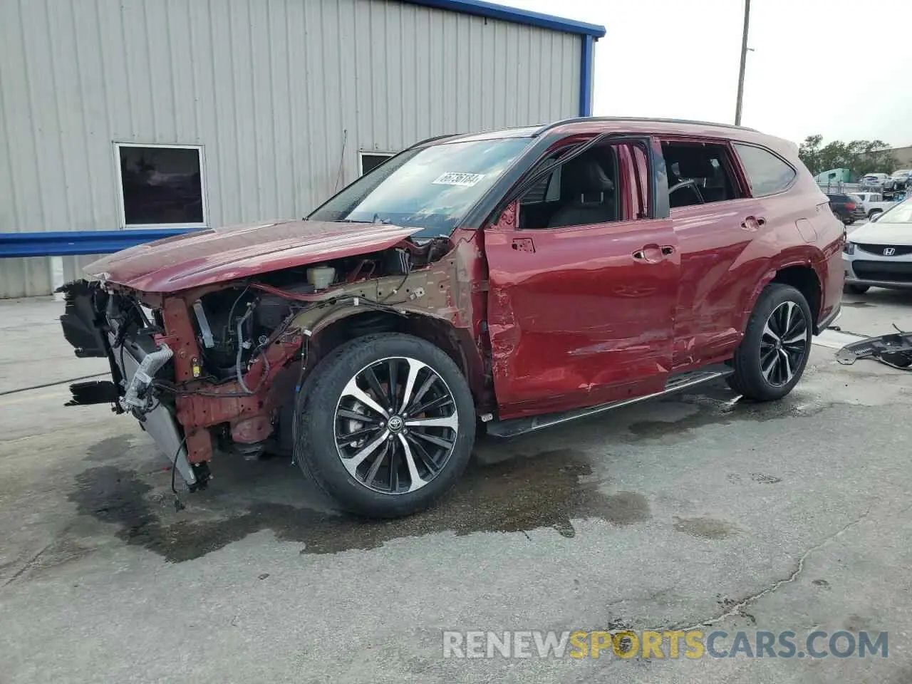 1 Photograph of a damaged car 5TDLZRAH3NS140222 TOYOTA HIGHLANDER 2022