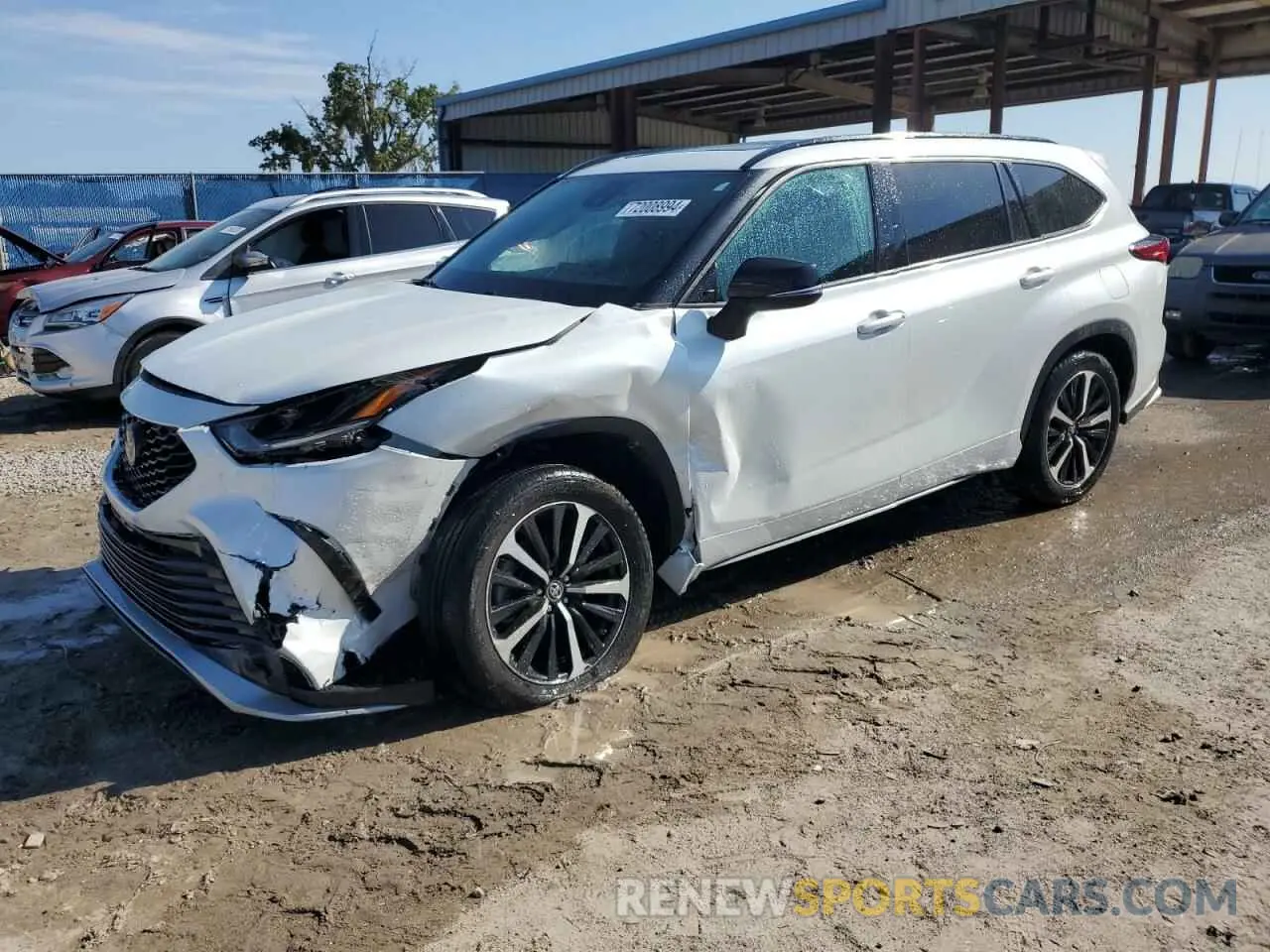 1 Photograph of a damaged car 5TDLZRAH9NS117639 TOYOTA HIGHLANDER 2022