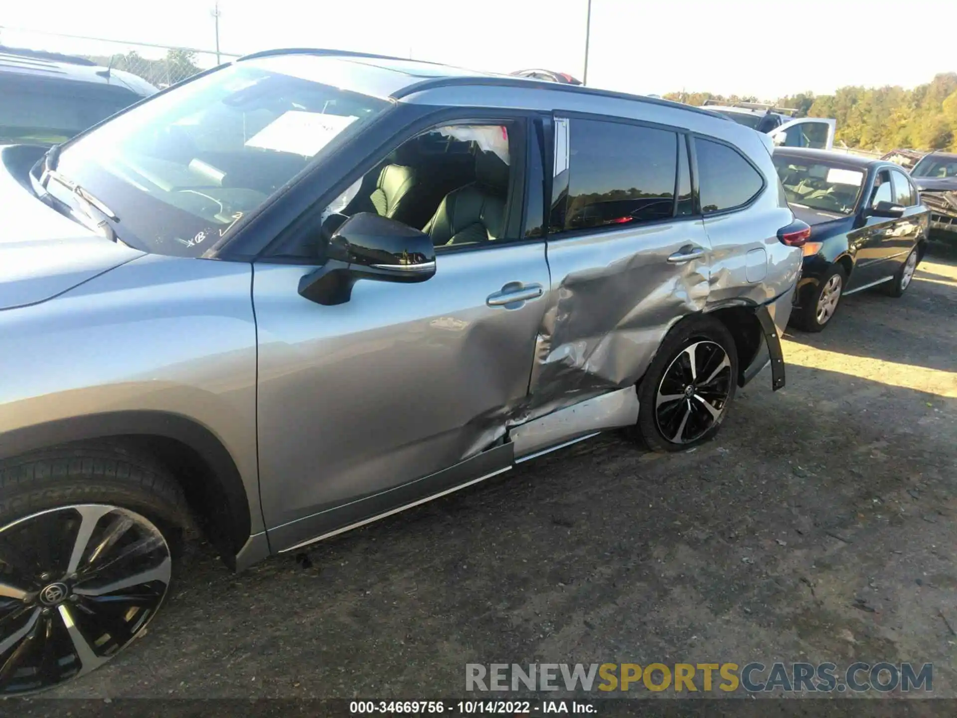 6 Photograph of a damaged car 5TDLZRAHXNS101532 TOYOTA HIGHLANDER 2022