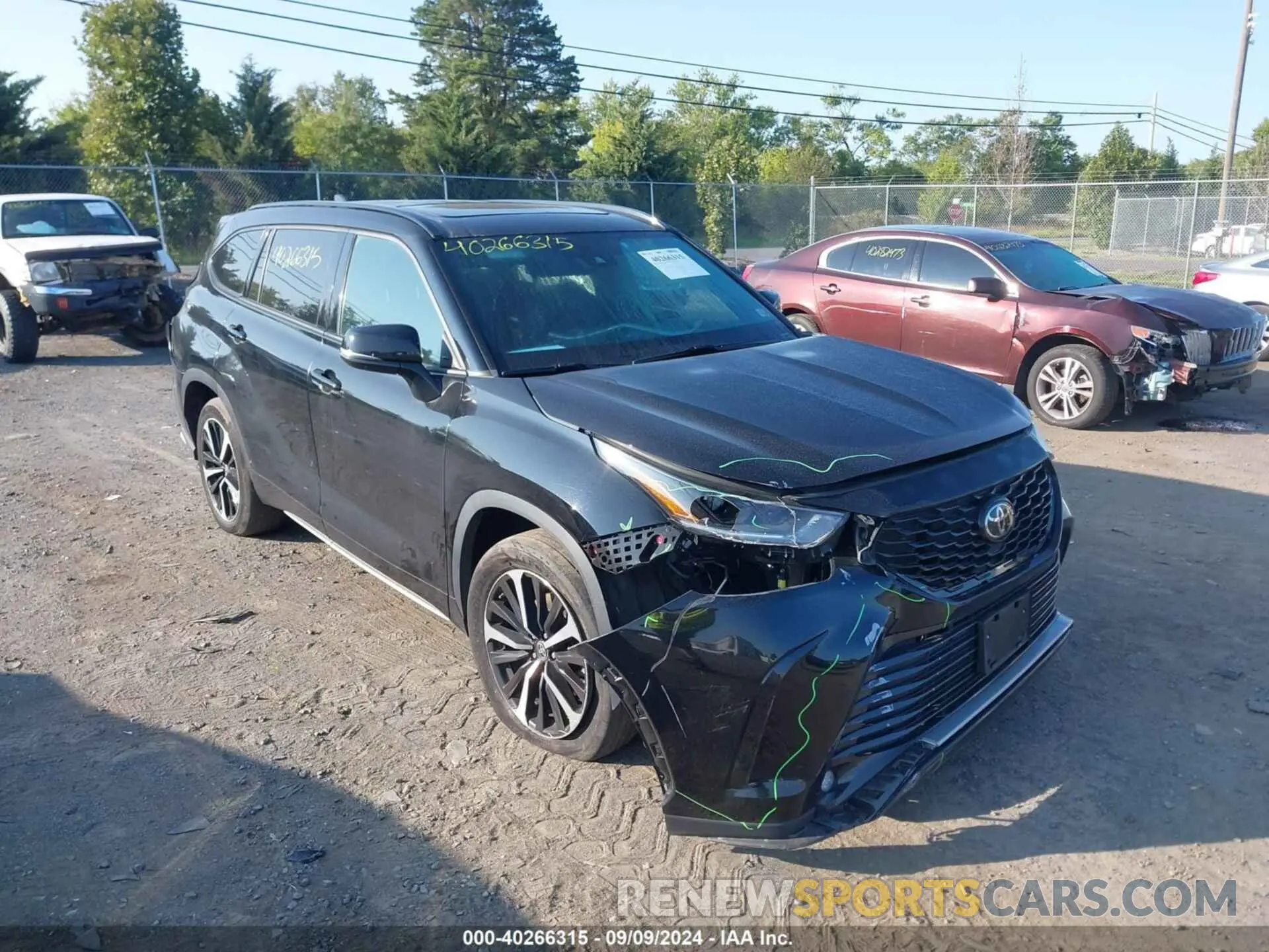 1 Photograph of a damaged car 5TDLZRBH1NS209276 TOYOTA HIGHLANDER 2022