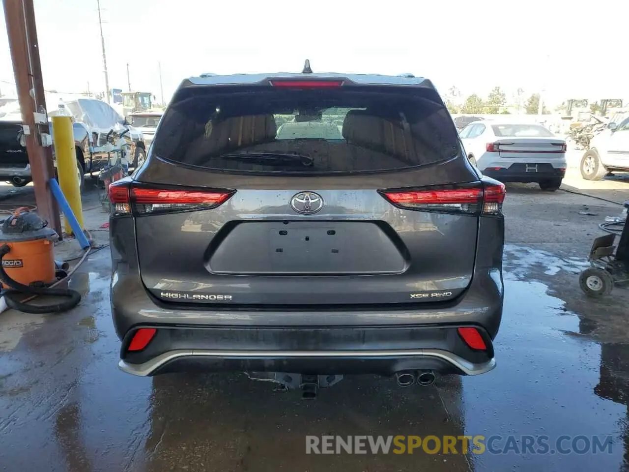 6 Photograph of a damaged car 5TDLZRBH1NS250023 TOYOTA HIGHLANDER 2022
