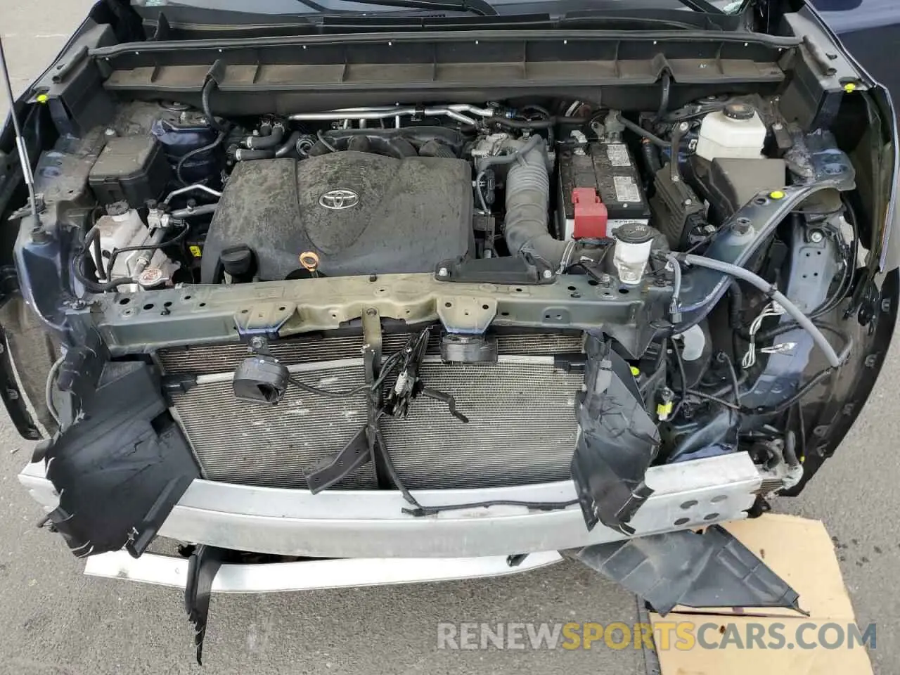 12 Photograph of a damaged car 5TDLZRBH2NS213563 TOYOTA HIGHLANDER 2022