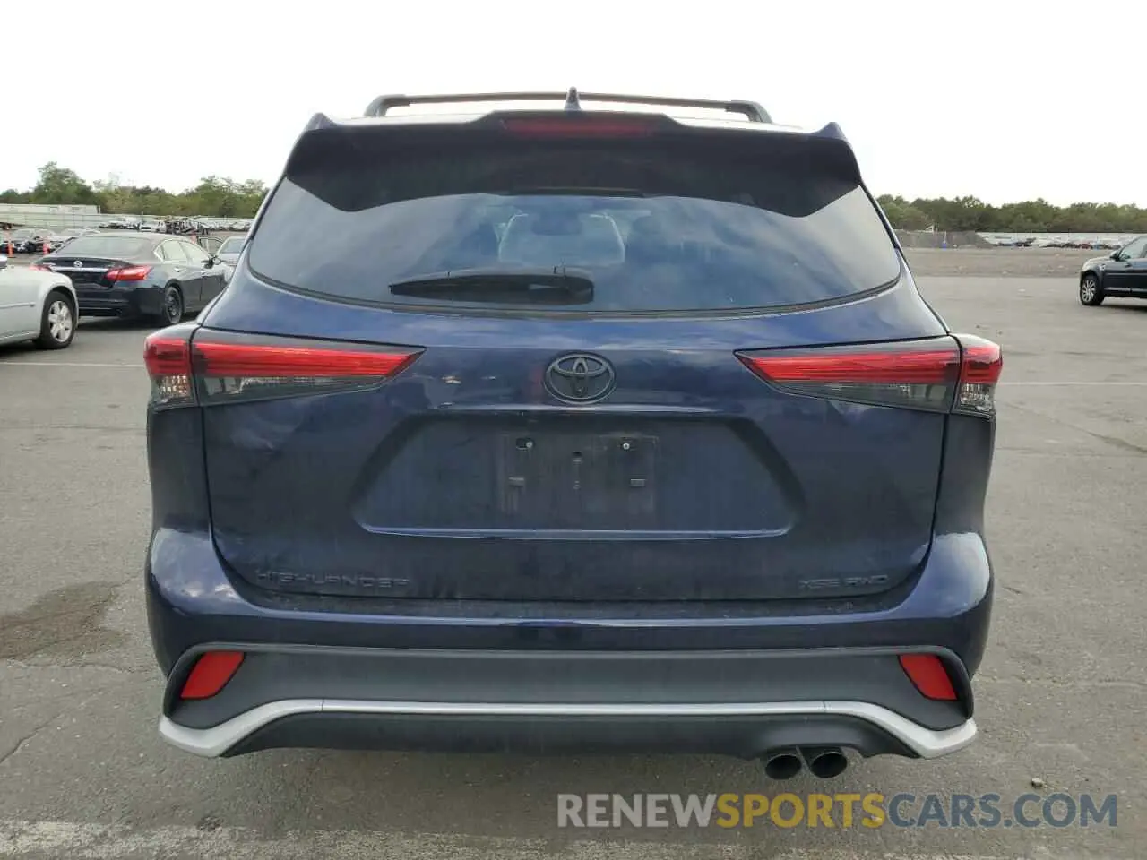 6 Photograph of a damaged car 5TDLZRBH2NS213563 TOYOTA HIGHLANDER 2022