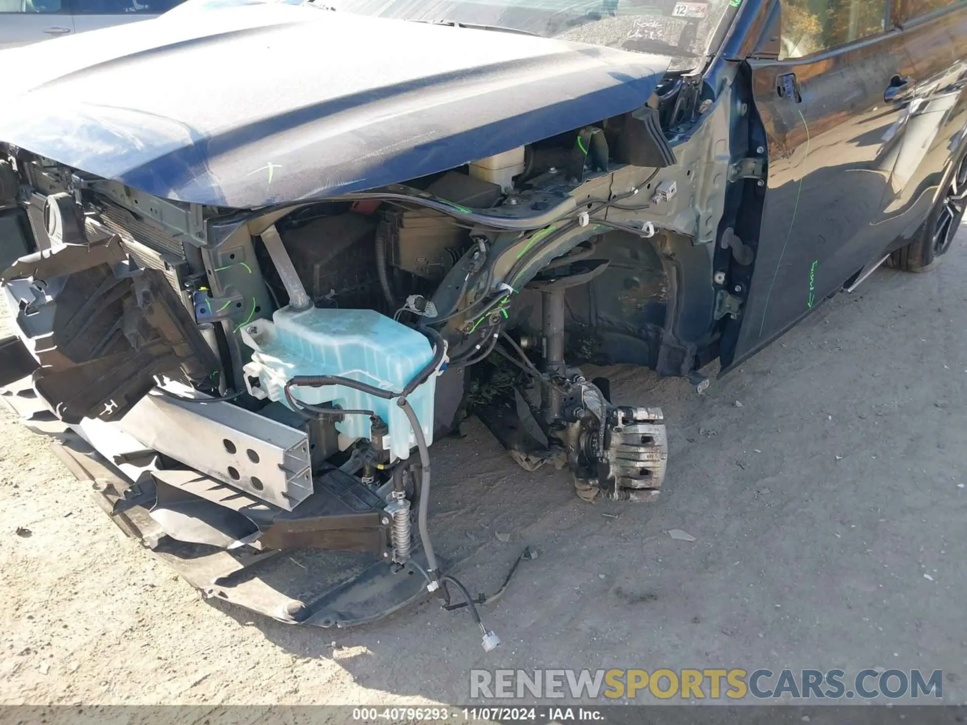 6 Photograph of a damaged car 5TDLZRBH7NS243951 TOYOTA HIGHLANDER 2022