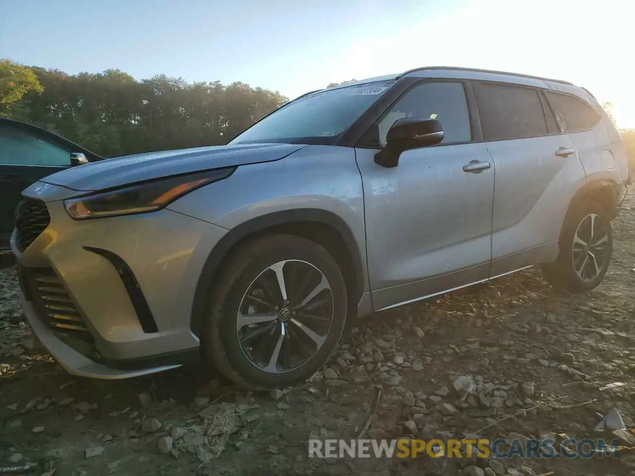 1 Photograph of a damaged car 5TDLZRBH9NS250030 TOYOTA HIGHLANDER 2022