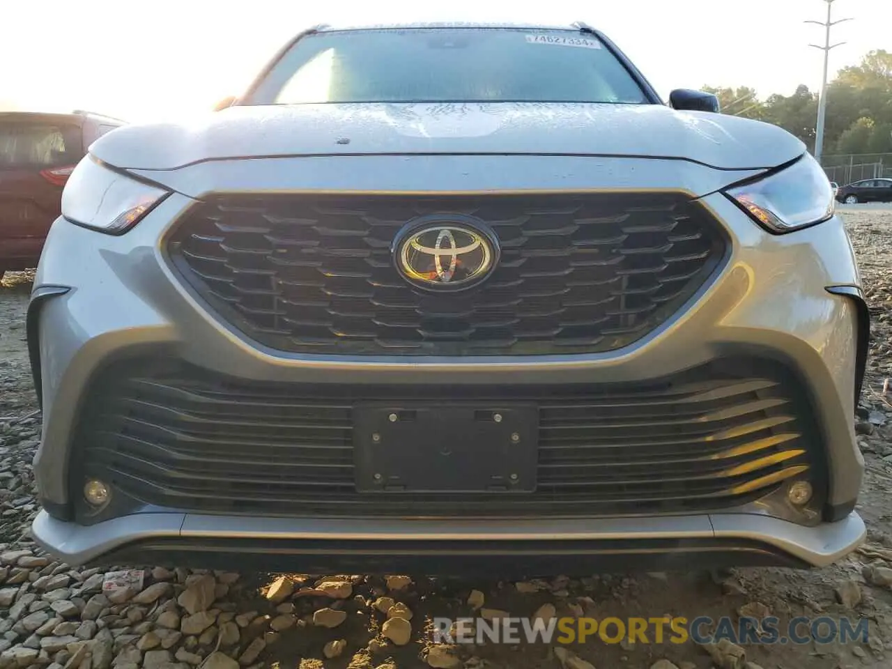 5 Photograph of a damaged car 5TDLZRBH9NS250030 TOYOTA HIGHLANDER 2022