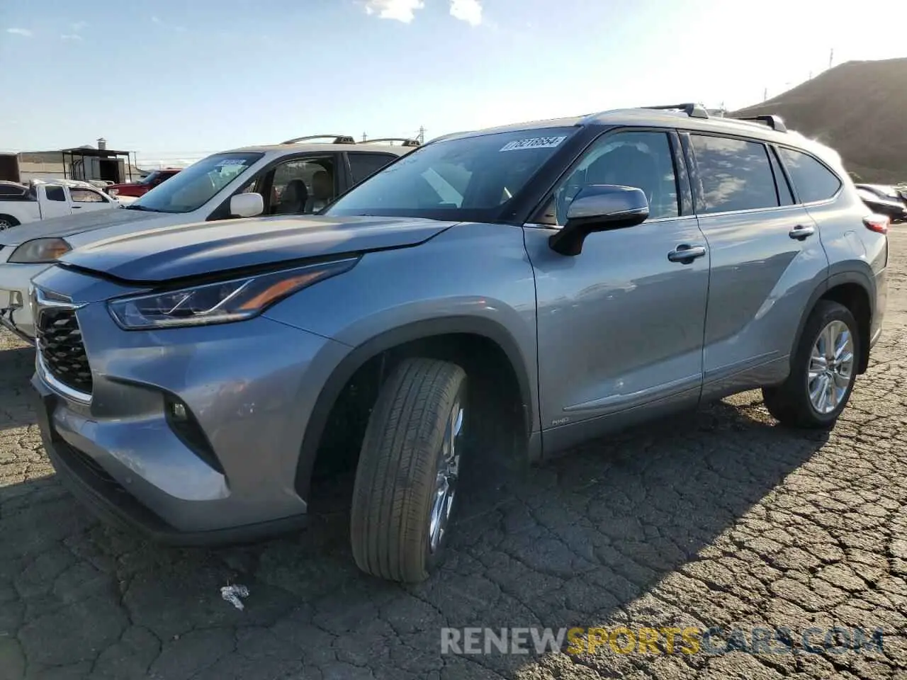 1 Photograph of a damaged car 5TDXBRCH3NS080767 TOYOTA HIGHLANDER 2022
