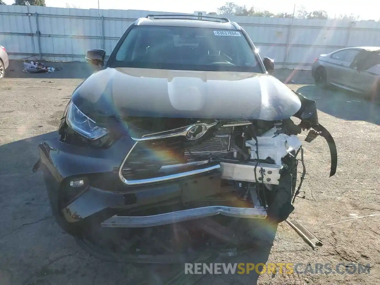 5 Photograph of a damaged car 5TDXBRCH3NS556094 TOYOTA HIGHLANDER 2022