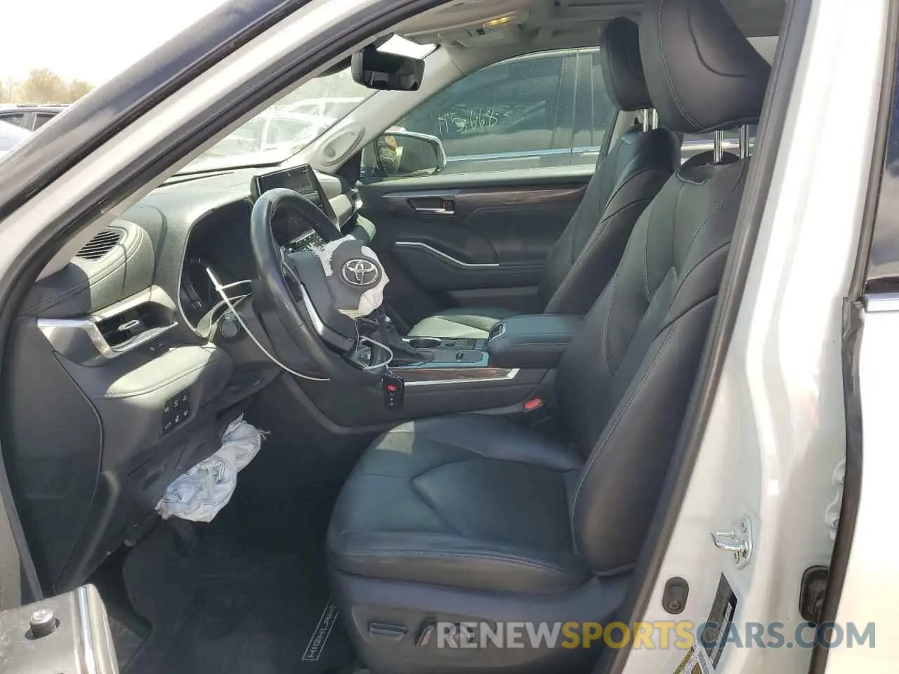7 Photograph of a damaged car 5TDYARAH0NS513469 TOYOTA HIGHLANDER 2022