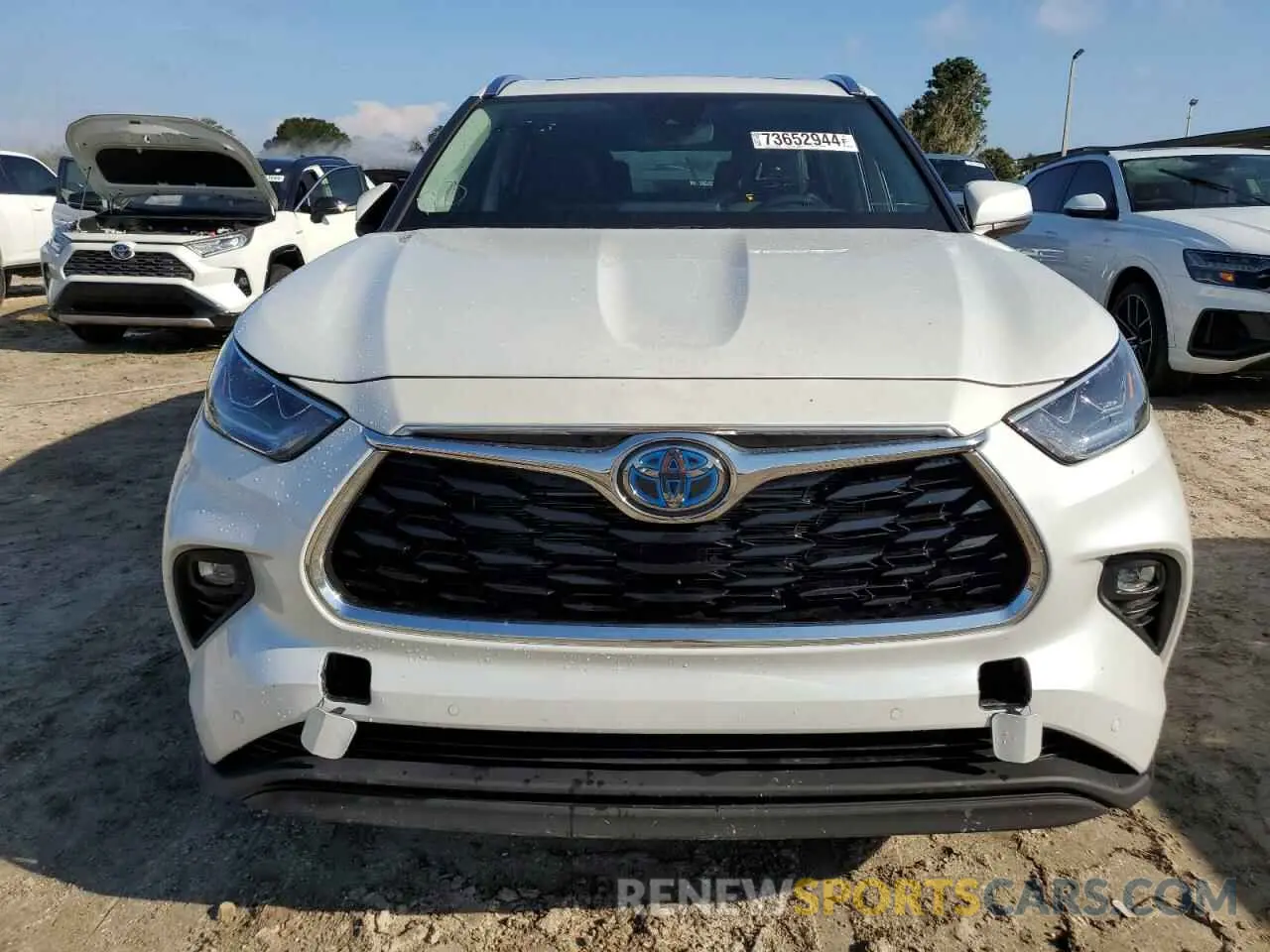 5 Photograph of a damaged car 5TDYARAH6NS511466 TOYOTA HIGHLANDER 2022