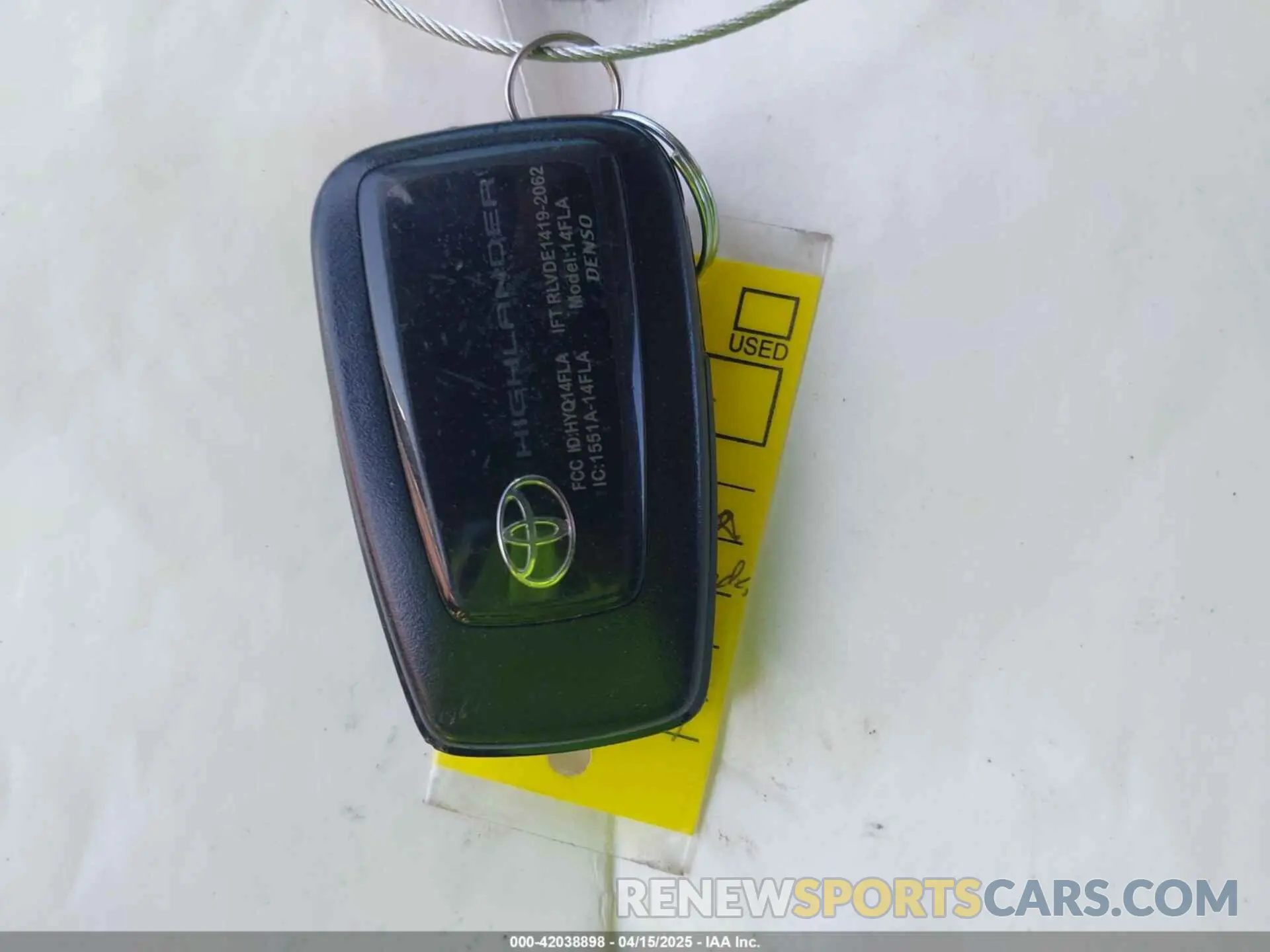 11 Photograph of a damaged car 5TDYZRAH7NS093671 TOYOTA HIGHLANDER 2022