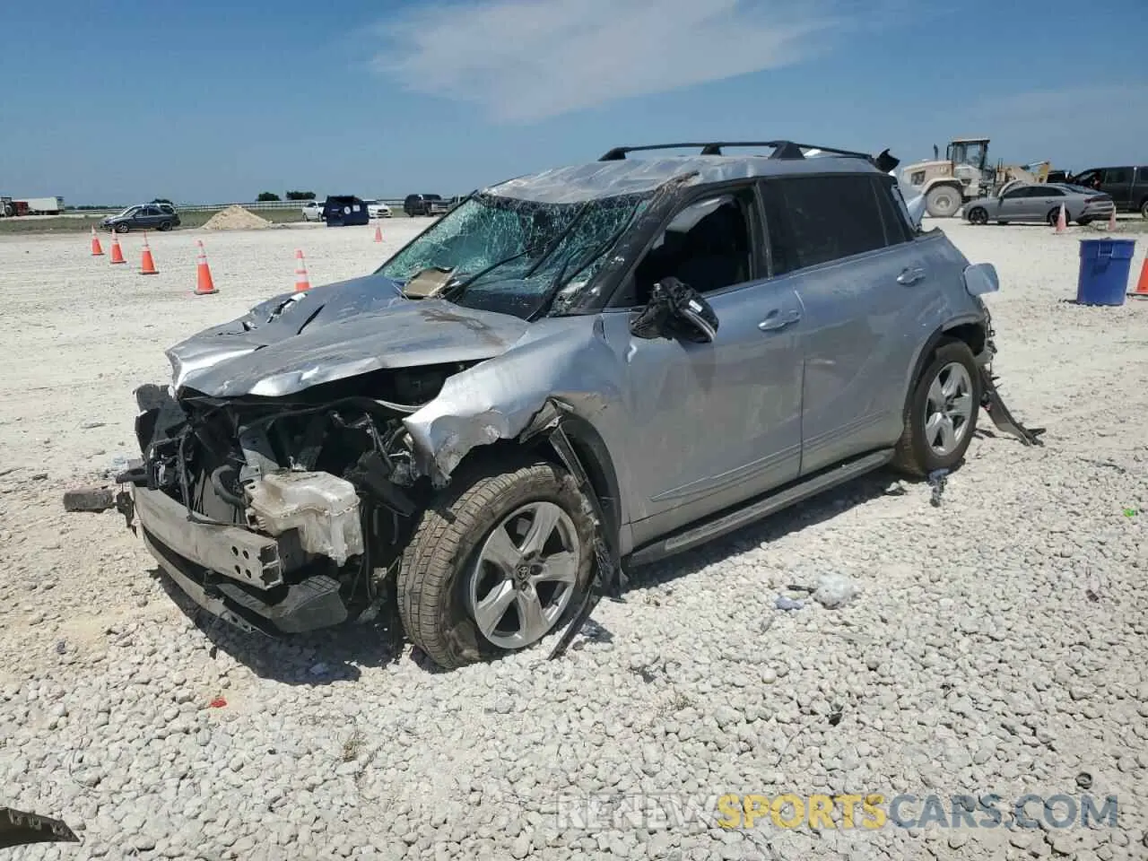 1 Photograph of a damaged car 5TDZARAH7NS516194 TOYOTA HIGHLANDER 2022