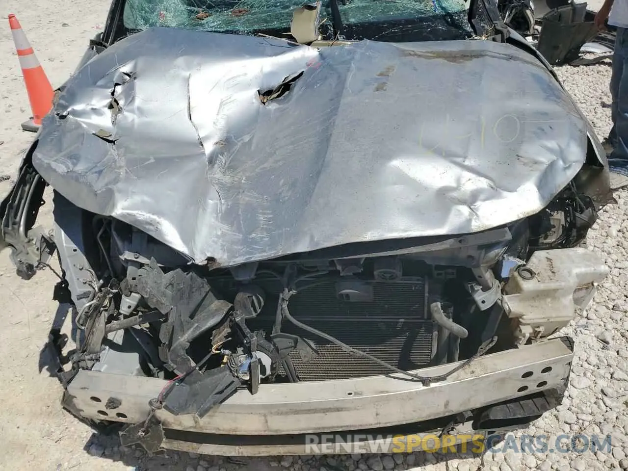 12 Photograph of a damaged car 5TDZARAH7NS516194 TOYOTA HIGHLANDER 2022