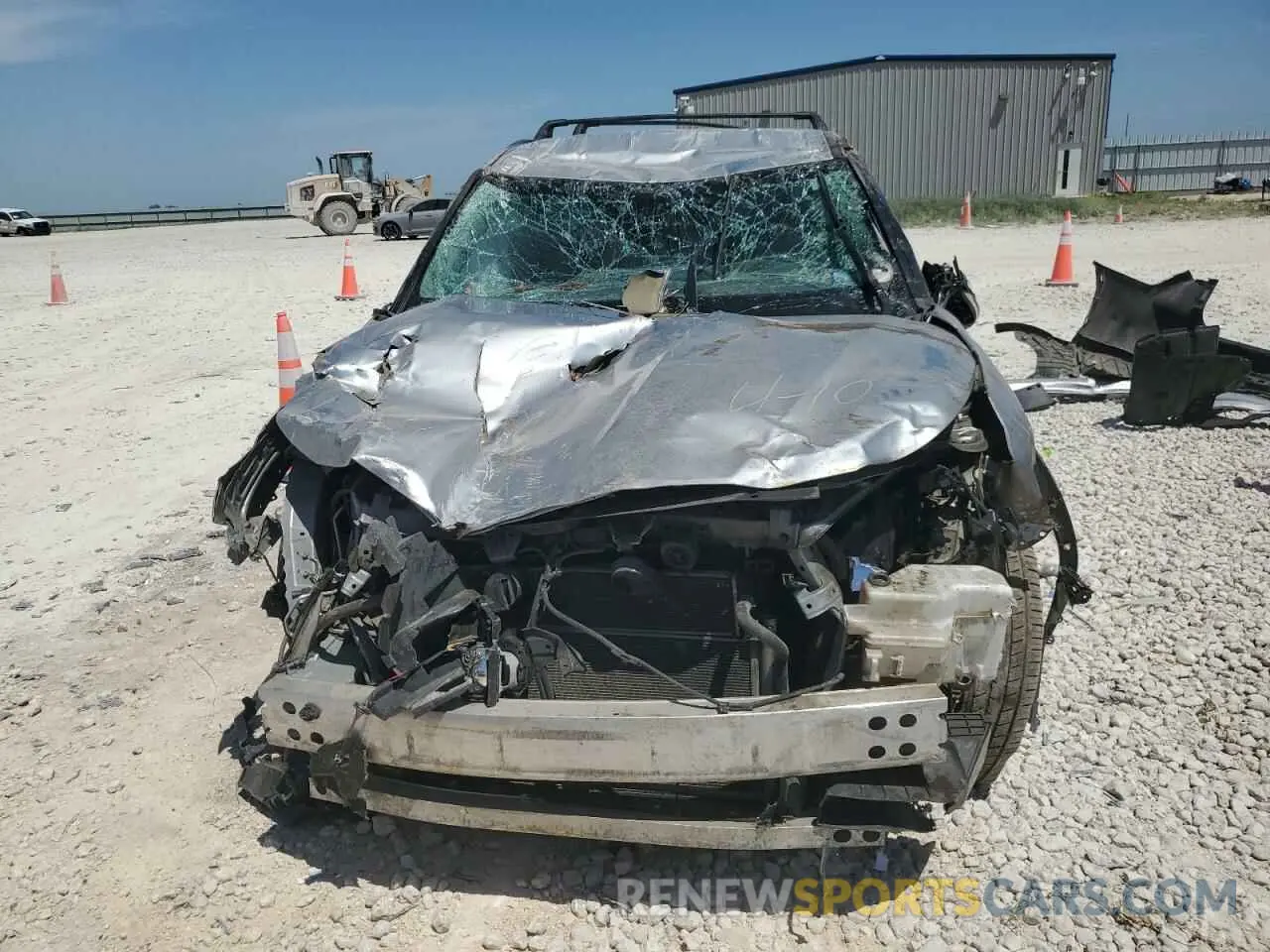 5 Photograph of a damaged car 5TDZARAH7NS516194 TOYOTA HIGHLANDER 2022