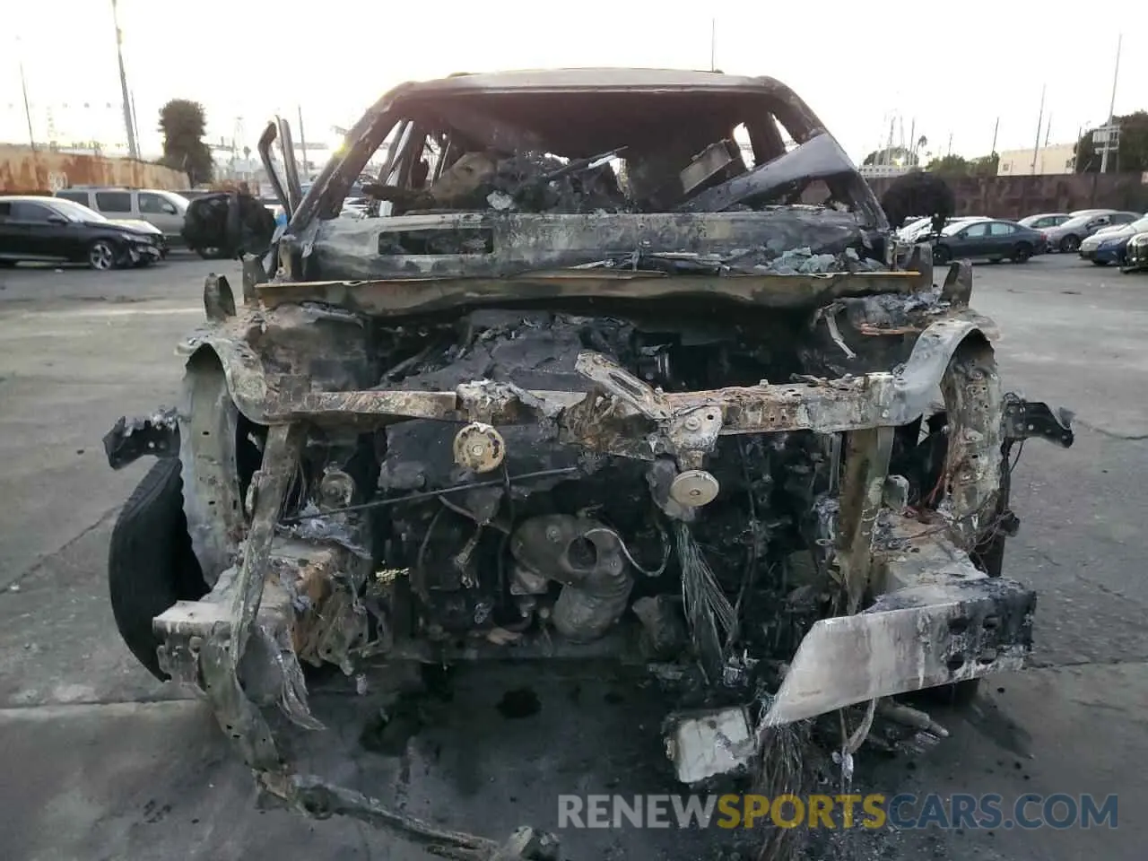 5 Photograph of a damaged car 5TDZZRAH0NS097386 TOYOTA HIGHLANDER 2022