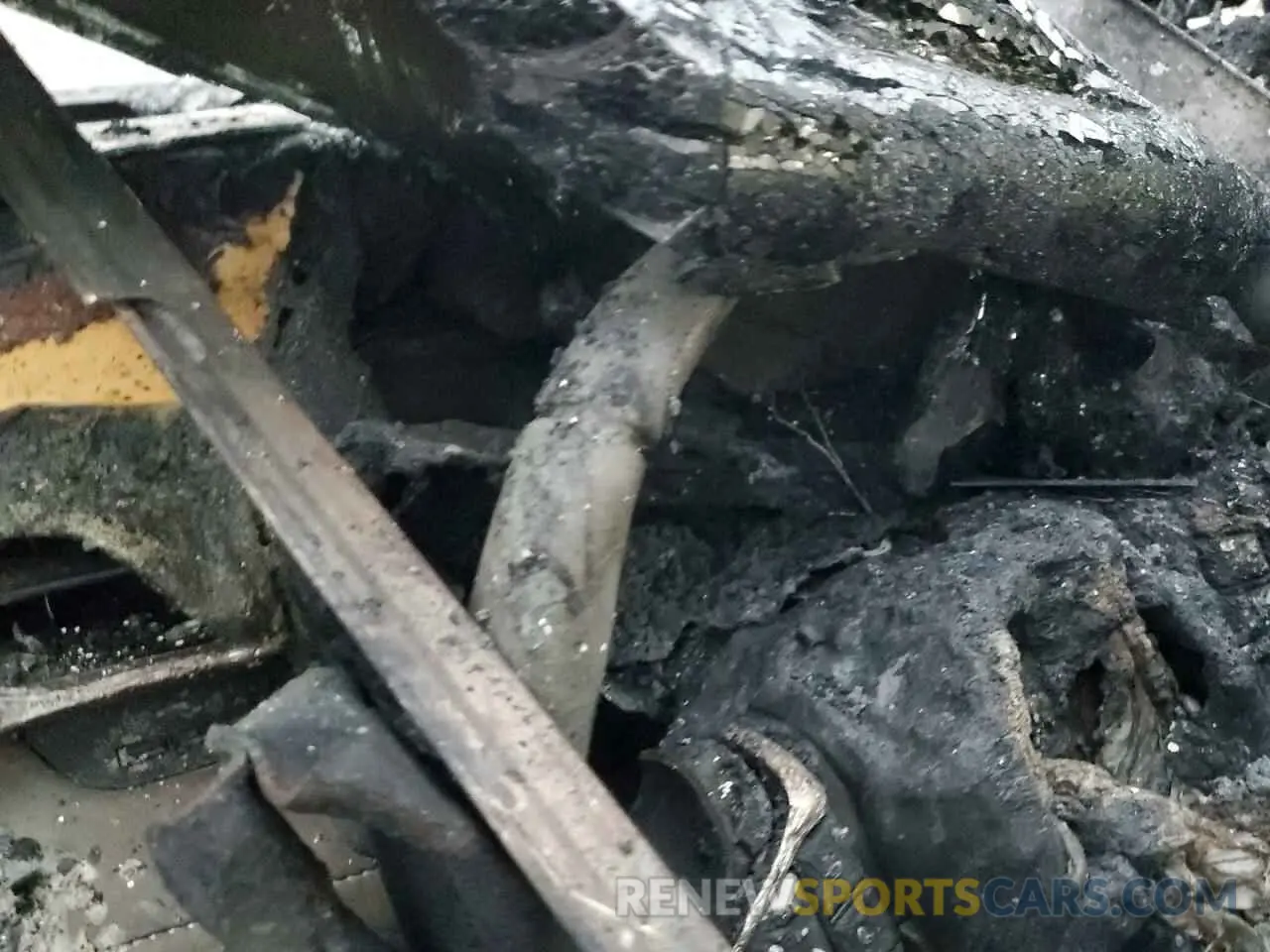 9 Photograph of a damaged car 5TDZZRAH0NS097386 TOYOTA HIGHLANDER 2022