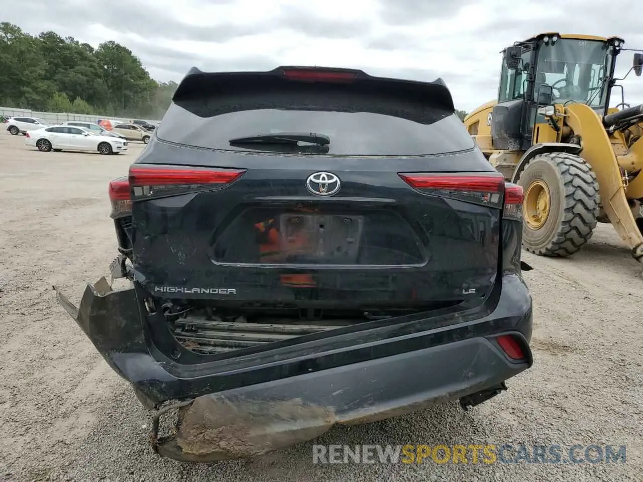 6 Photograph of a damaged car 5TDZZRAH1NS131478 TOYOTA HIGHLANDER 2022