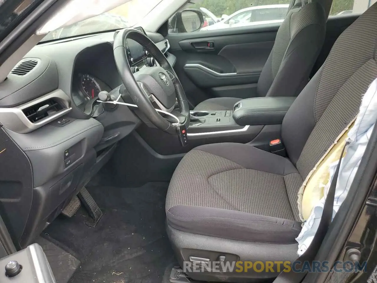 7 Photograph of a damaged car 5TDZZRAH1NS131478 TOYOTA HIGHLANDER 2022