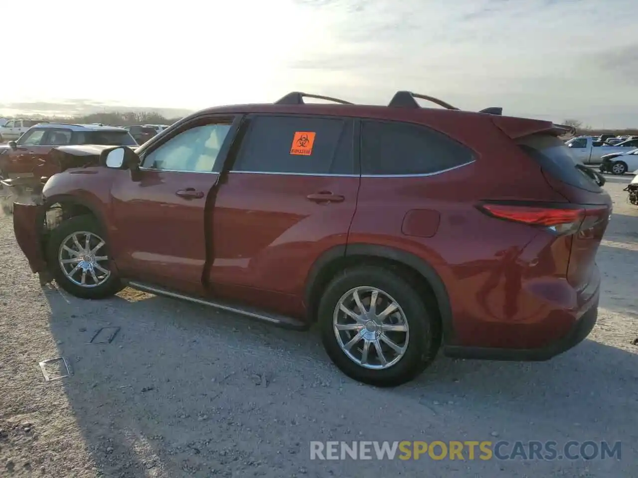 2 Photograph of a damaged car 5TDZZRAH1NS542153 TOYOTA HIGHLANDER 2022