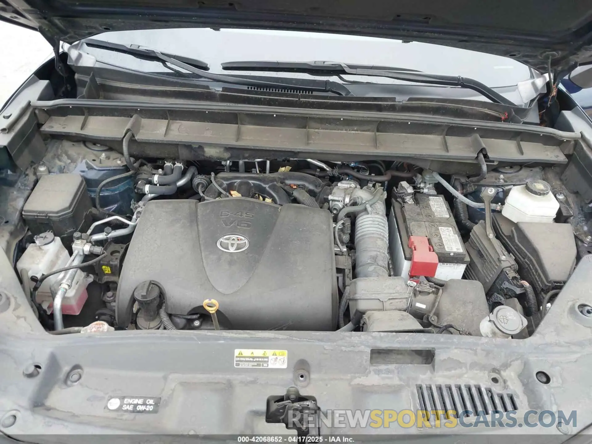 10 Photograph of a damaged car 5TDZZRAH2NS550598 TOYOTA HIGHLANDER 2022