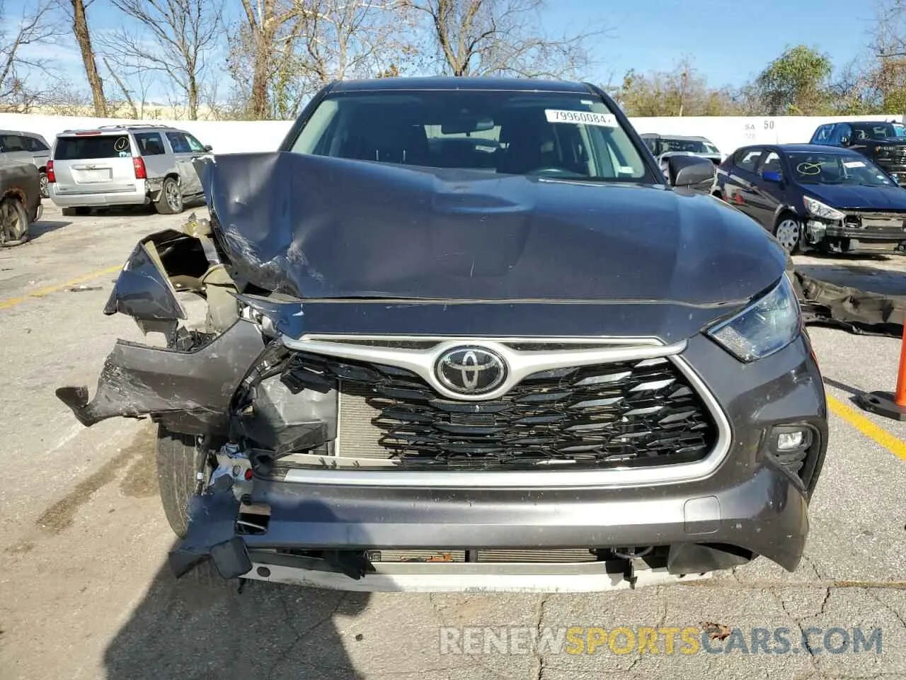 5 Photograph of a damaged car 5TDZZRAH3NS102886 TOYOTA HIGHLANDER 2022