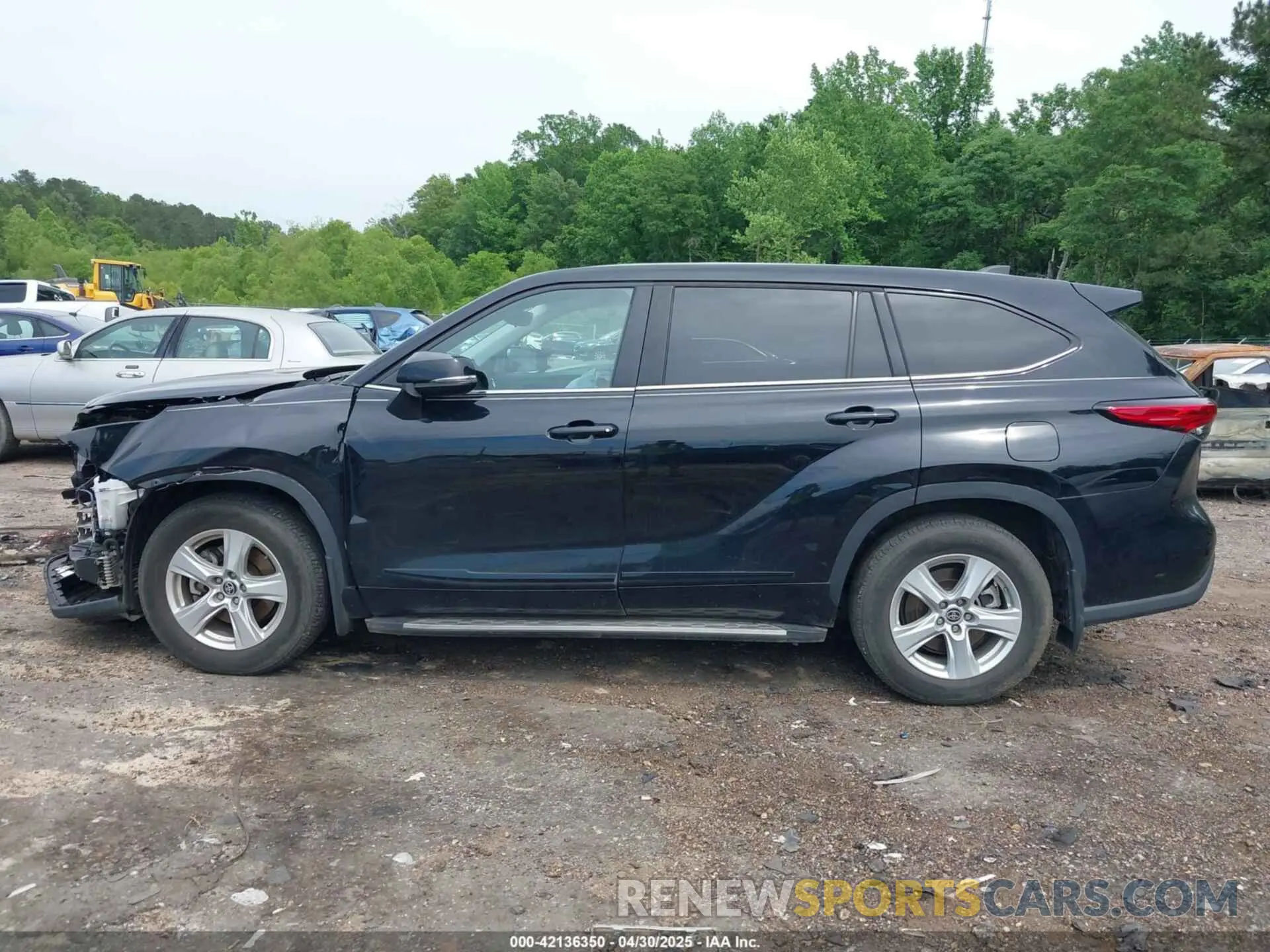 15 Photograph of a damaged car 5TDZZRAH3NS558032 TOYOTA HIGHLANDER 2022