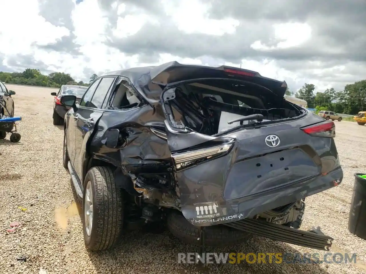 3 Photograph of a damaged car 5TDZZRAH4NS542230 TOYOTA HIGHLANDER 2022