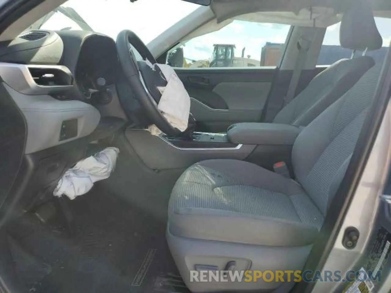7 Photograph of a damaged car 5TDZZRAH5NS131788 TOYOTA HIGHLANDER 2022