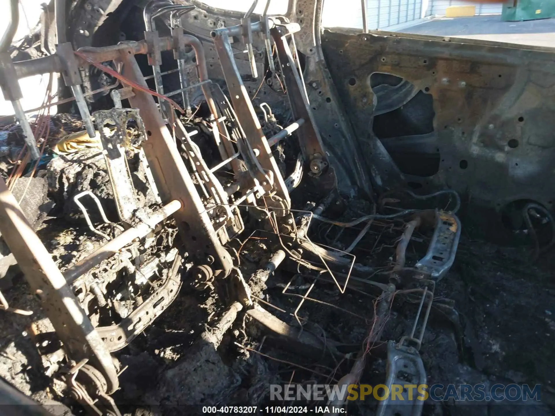 8 Photograph of a damaged car 5TDZZRAH8NS541615 TOYOTA HIGHLANDER 2022