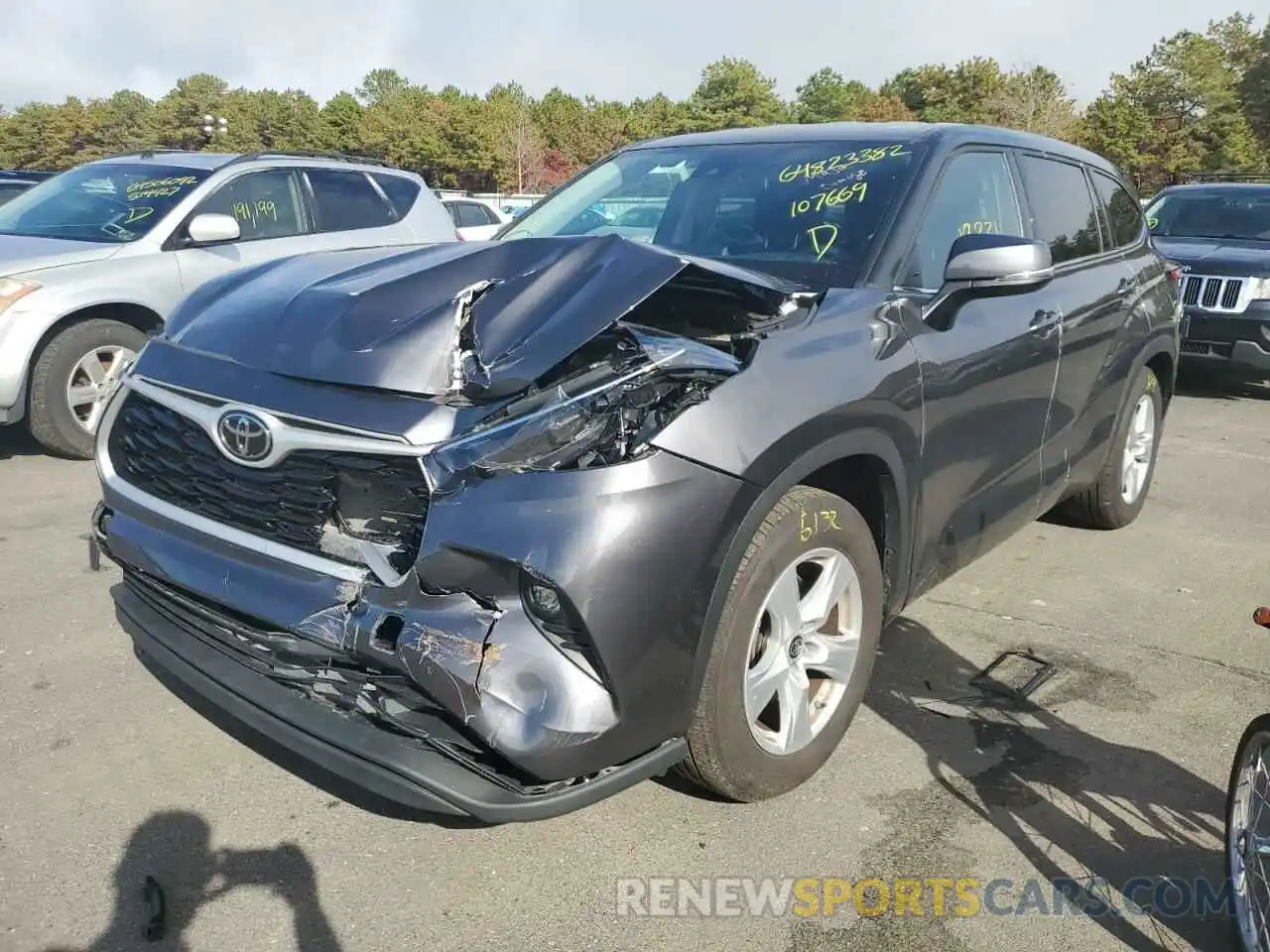 2 Photograph of a damaged car 5TDZZRAH9NS107669 TOYOTA HIGHLANDER 2022