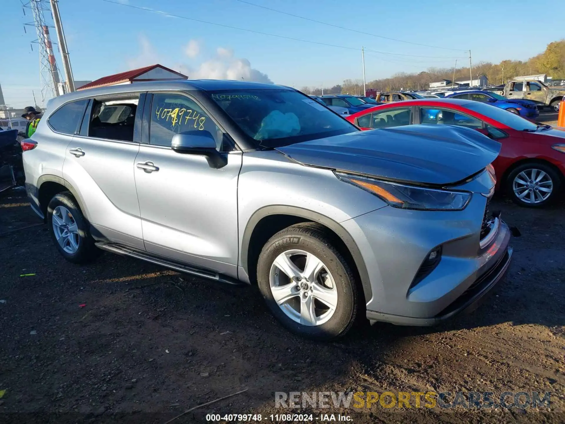 1 Photograph of a damaged car 5TDZZRAH9NS137948 TOYOTA HIGHLANDER 2022