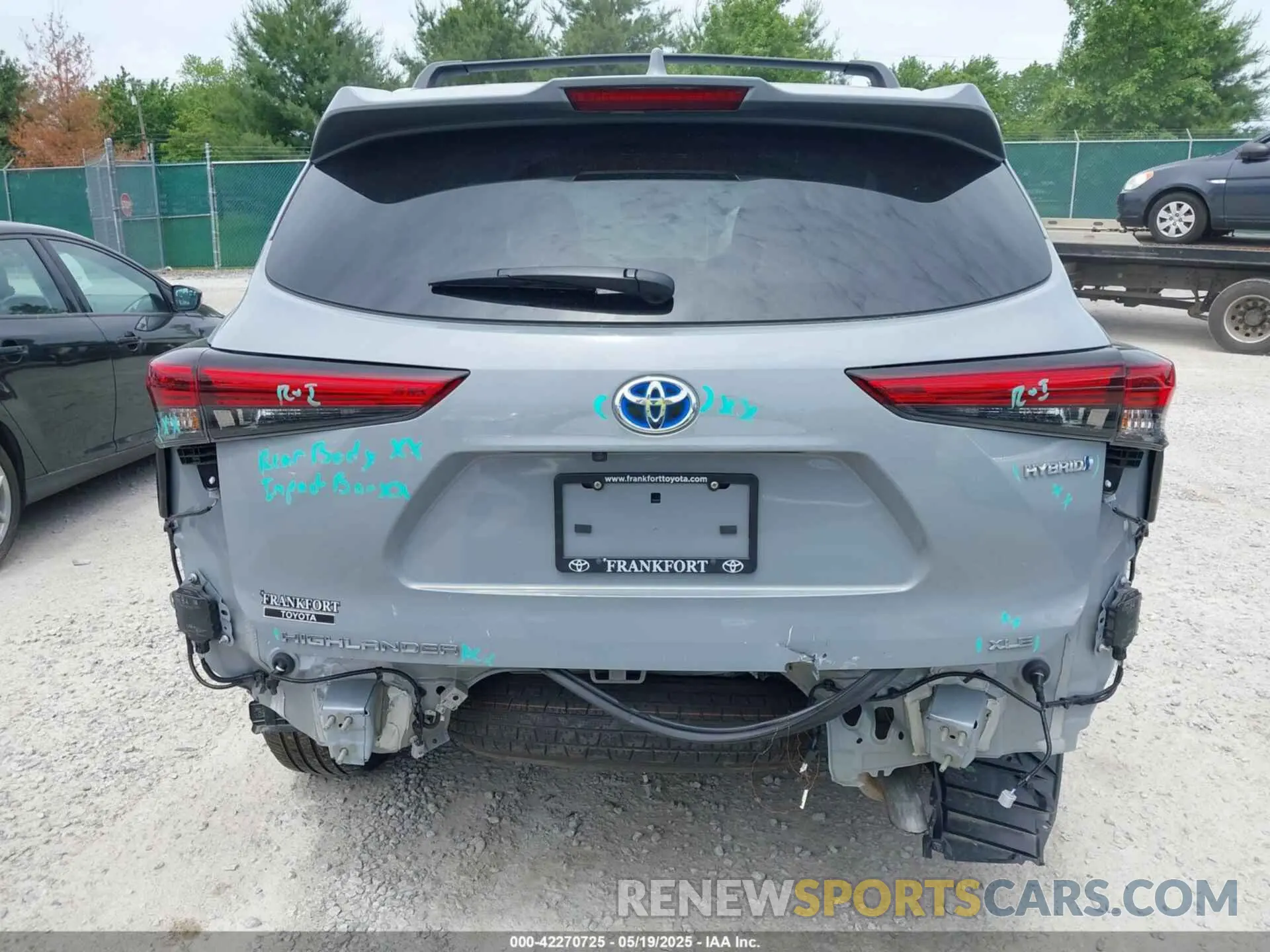 6 Photograph of a damaged car 5TDABRCH4PS563855 TOYOTA HIGHLANDER 2023