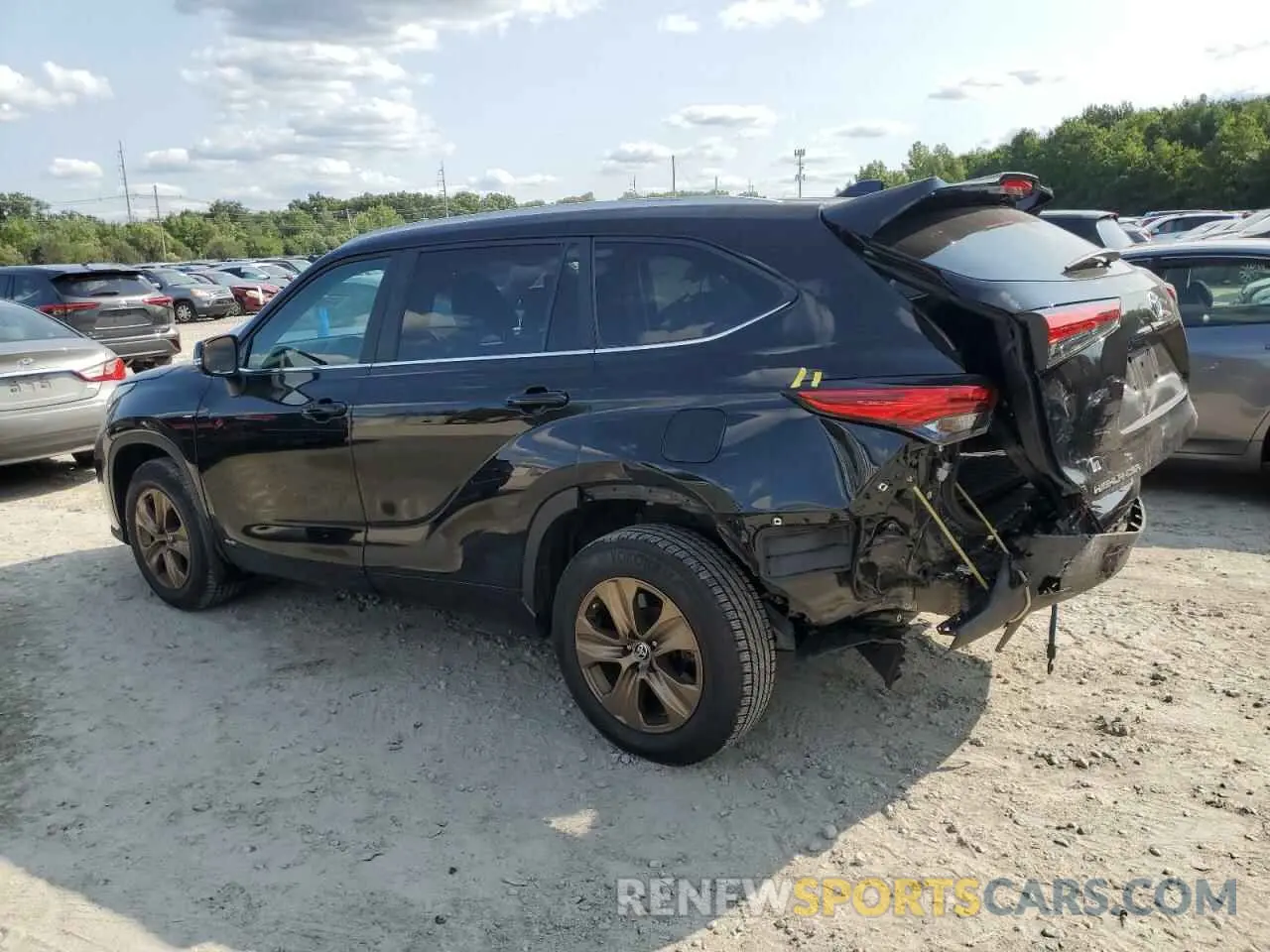 2 Photograph of a damaged car 5TDABRCH4PS582972 TOYOTA HIGHLANDER 2023