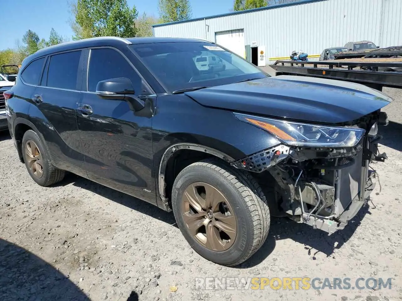 4 Photograph of a damaged car 5TDABRCH5PS602677 TOYOTA HIGHLANDER 2023