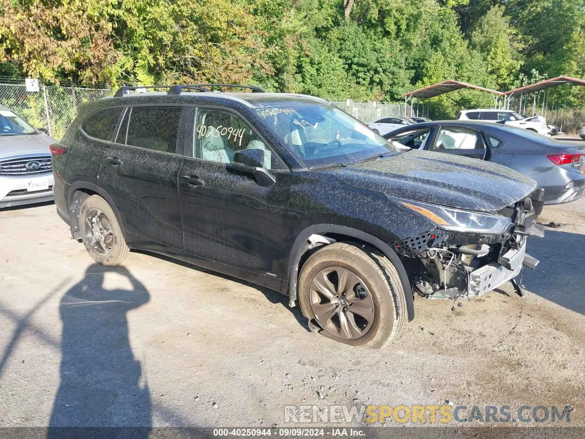 1 Photograph of a damaged car 5TDABRCH8PS570940 TOYOTA HIGHLANDER 2023
