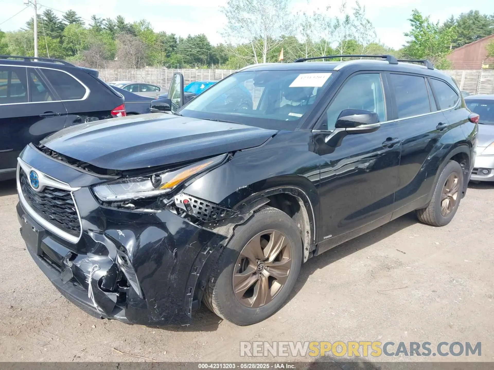 2 Photograph of a damaged car 5TDABRCH9PS135442 TOYOTA HIGHLANDER 2023