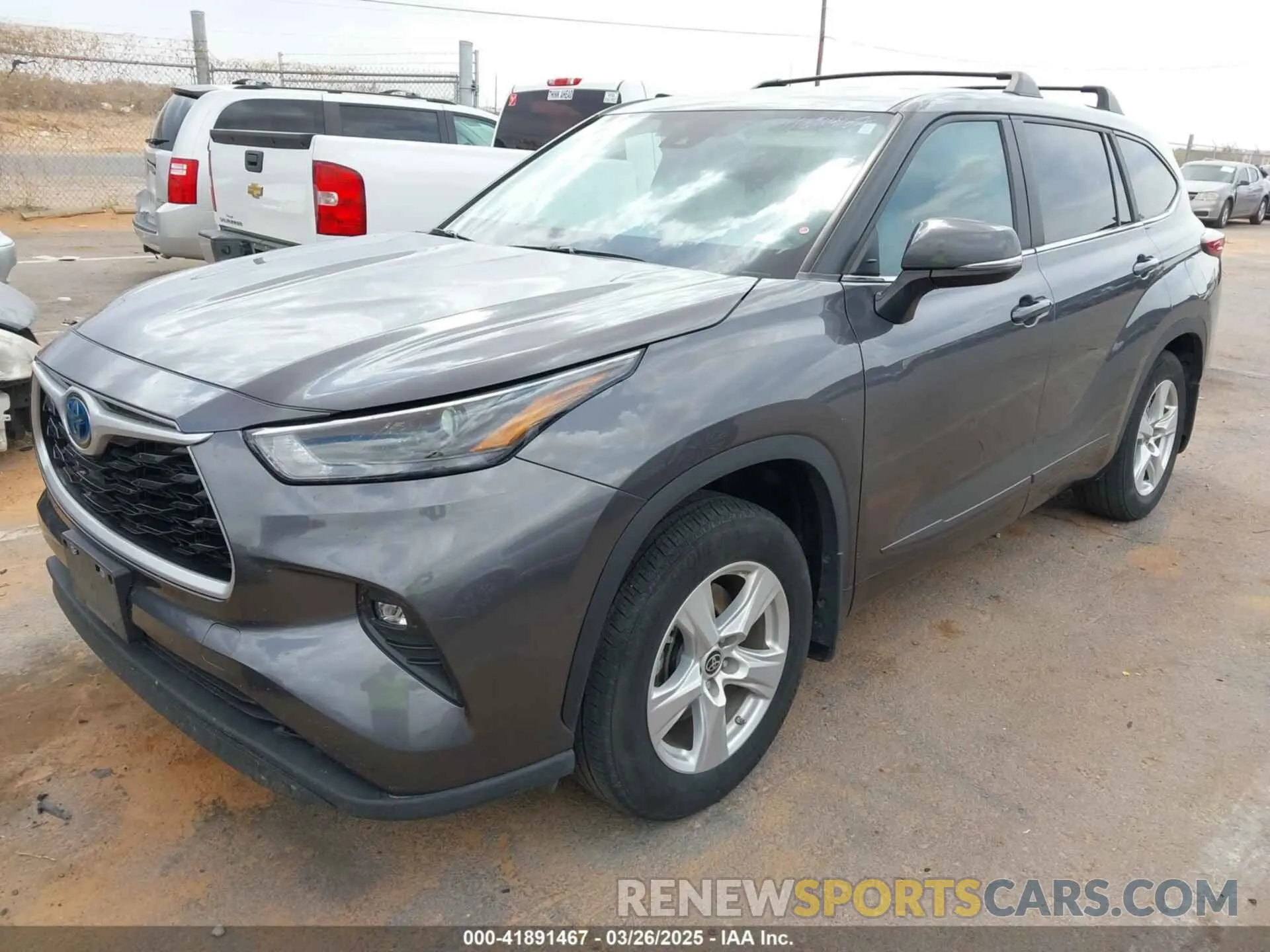 2 Photograph of a damaged car 5TDBBRCH2PS108846 TOYOTA HIGHLANDER 2023