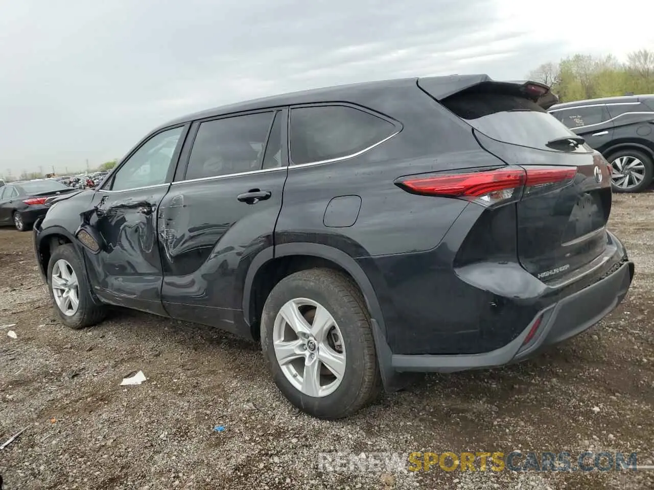 2 Photograph of a damaged car 5TDBBRCH5PS586128 TOYOTA HIGHLANDER 2023